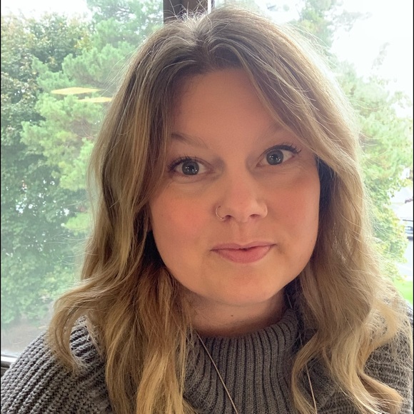 Meet your Posher, Jess - Picture 7 of 14